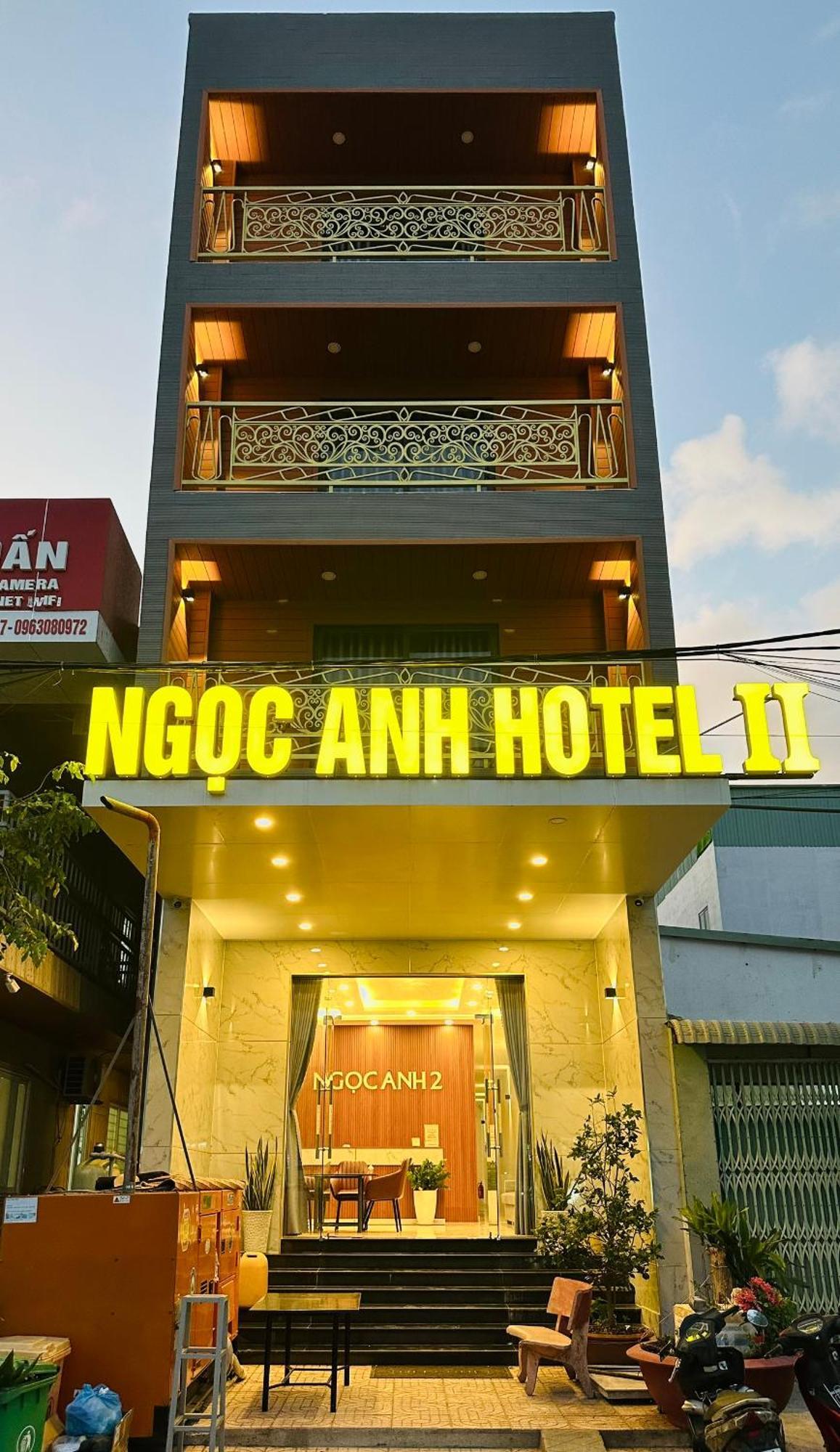 Ngoc Anh Hotel Chi Khu Co Ong Екстер'єр фото