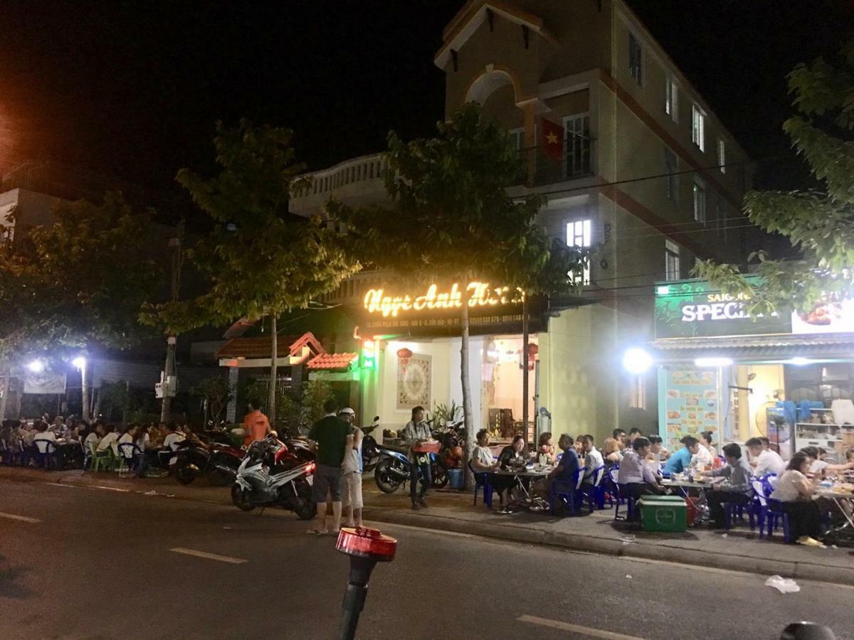 Ngoc Anh Hotel Chi Khu Co Ong Екстер'єр фото